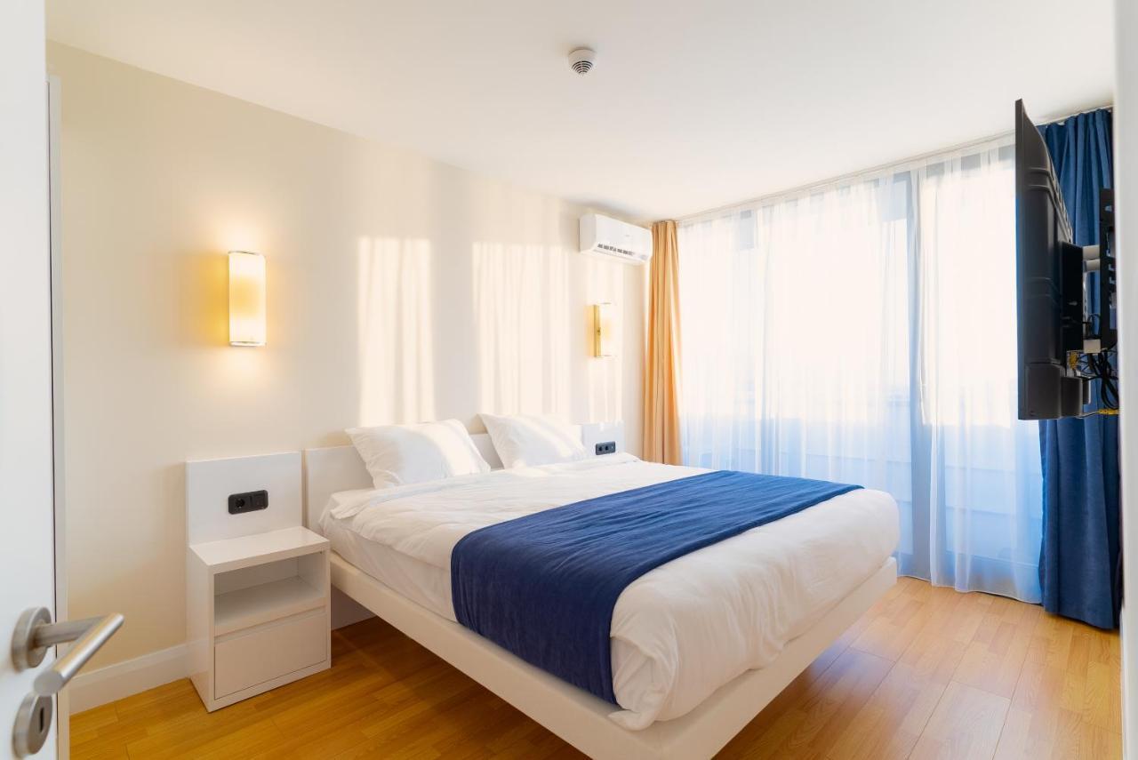 Gc Apartments Μπατούμι Εξωτερικό φωτογραφία